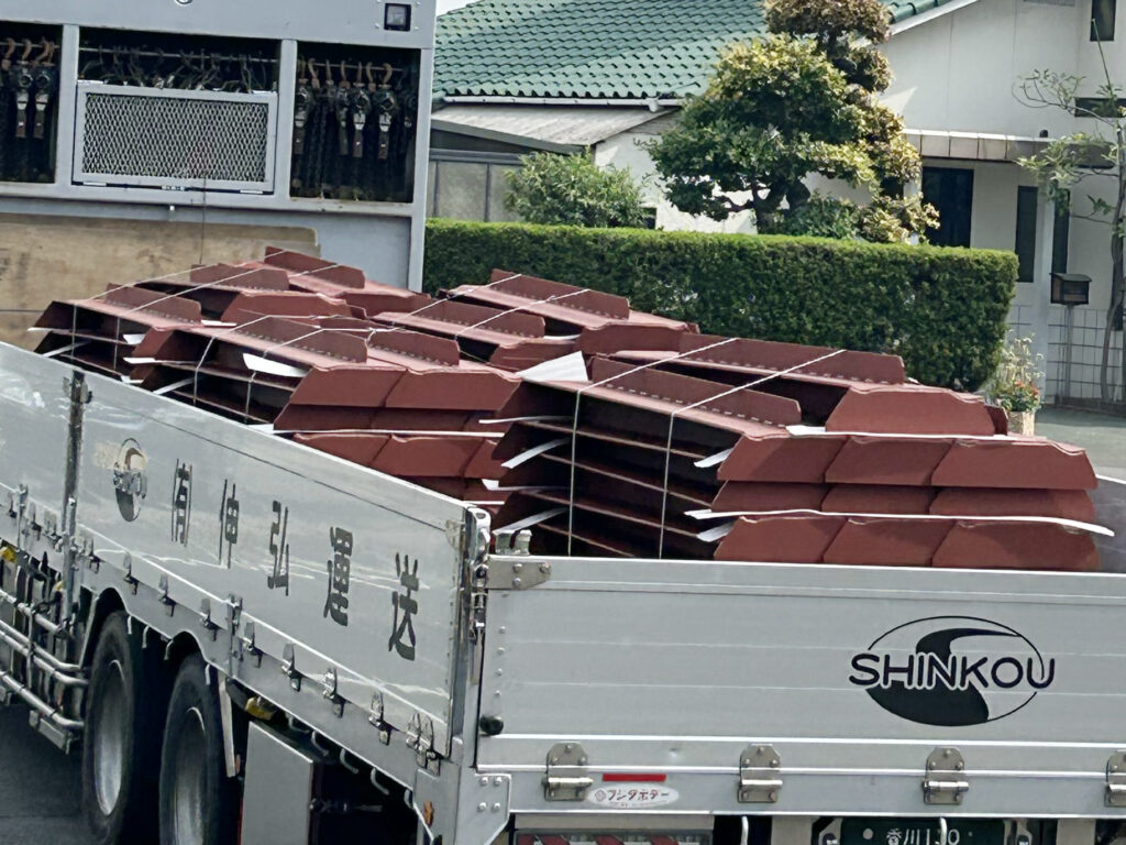 エプロンコンベアー出荷